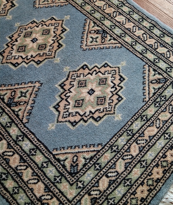 パキスタン絨毯 ウール100％ 手織り絨毯 ムガール 玄関マット 約62×93ｃｍ グレー　モノトーン系