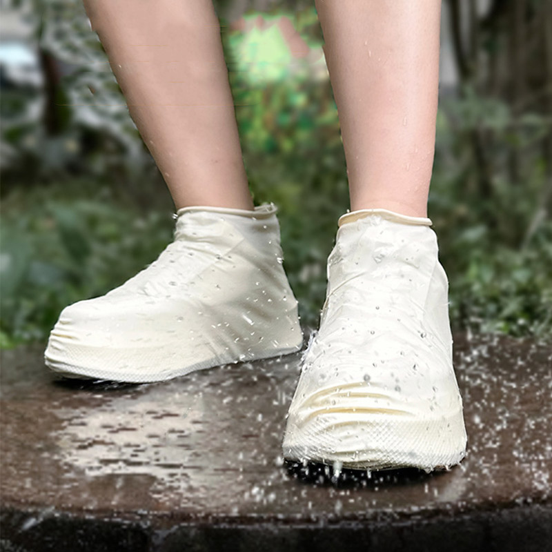 レインシューズカバー 靴カバー 防水 M/Lサイズ(22〜28cm) 黒 白