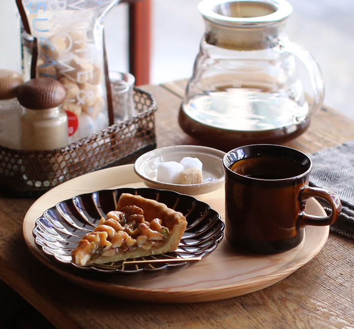東屋 山茶盆 杉（スギ） トレイ トレー 挽物 お盆 日本製 : がらんどう
