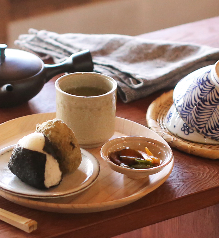 東屋 山茶盆 杉（スギ） トレイ トレー 挽物 お盆 日本製