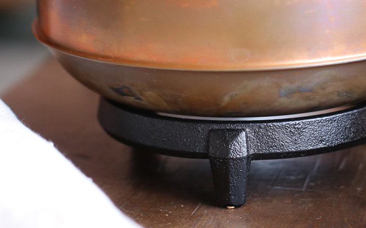 東屋 鍋敷 小 南部鉄器 鉄製 鍋敷き 日本製 : がらんどう 手仕事品と