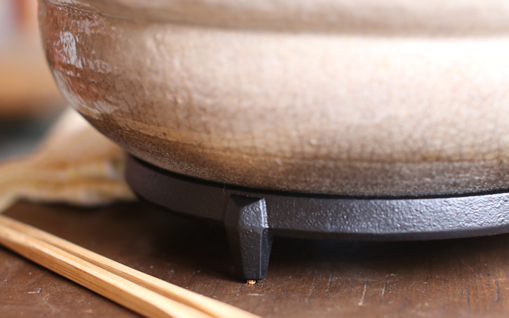東屋　鍋敷　大　新品 東屋 鍋敷 大 南部鉄器 鉄製 鍋敷き 日本製 : がらんどう 手仕事品と