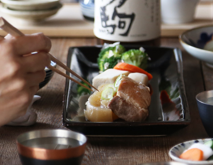 東屋 長角皿 松灰 伊賀焼 日本製 陶器 長皿 角皿 ロングプレート 東屋 長角皿 松灰 伊賀焼 日本製 陶器 長皿 角皿 ロングプレート