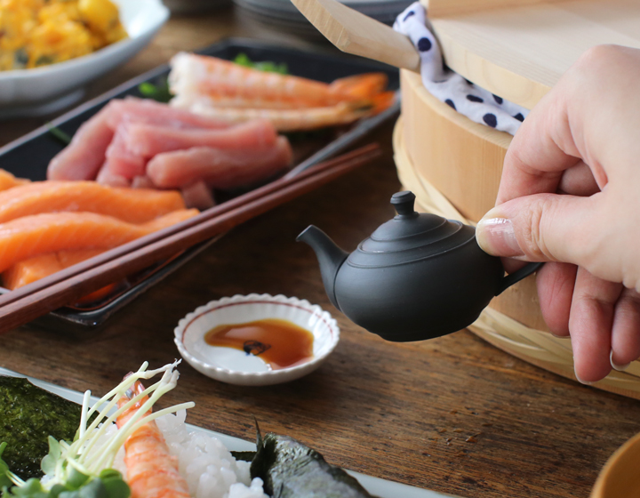 高岡銅器・漆器の雅覧堂