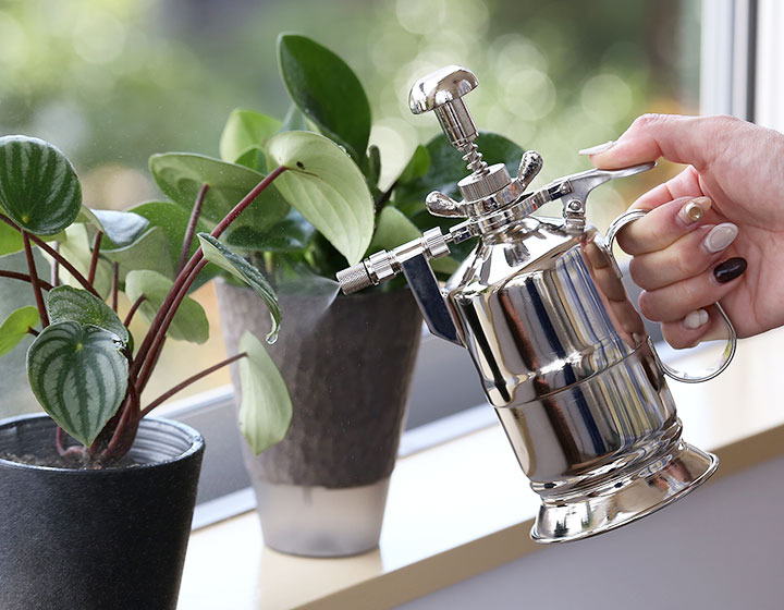 高岡銅器・漆器の雅覧堂