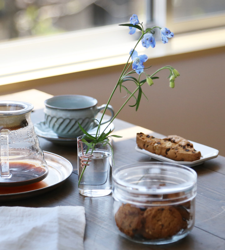 東屋 花掛け 猿山修 坂見工芸 銅 一輪挿し 花器 日本製 : がらんどう