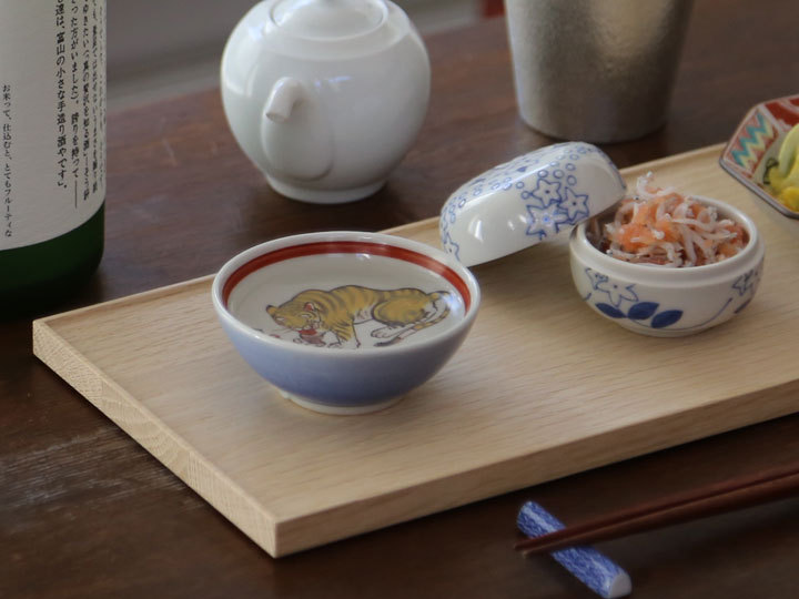 高岡銅器・漆器の雅覧堂