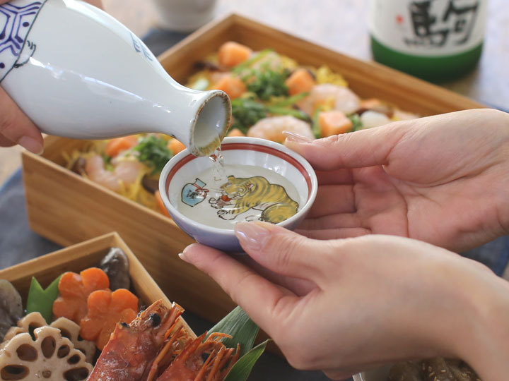 高岡銅器・漆器の雅覧堂