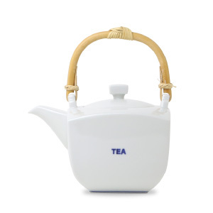 上出長右衛門窯 TEA字 角急須 小 九谷焼 染付 急須 磁器 茶器