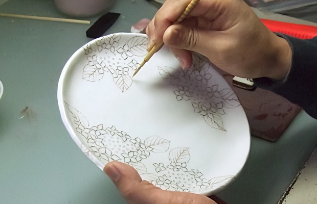 九谷焼色絵陶箱 ～彩～ 宝尽くし