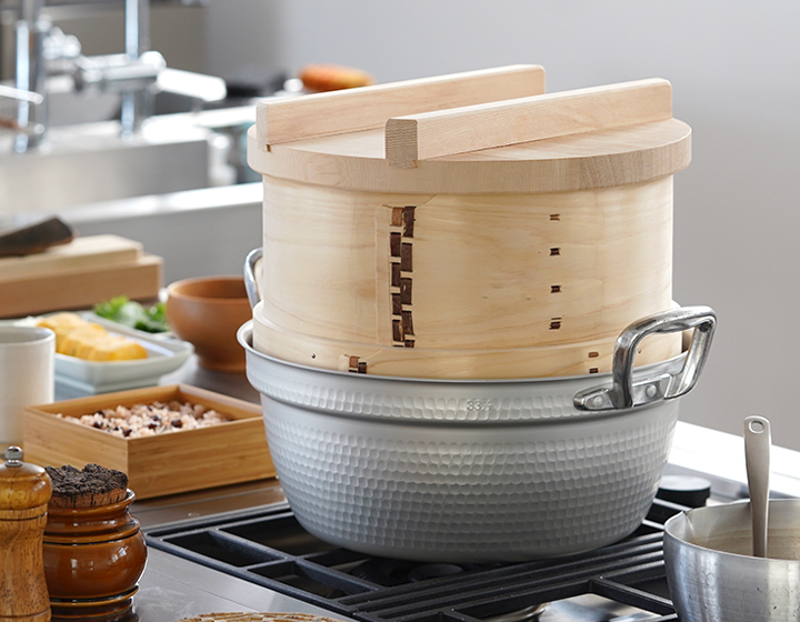 高岡銅器・漆器の雅覧堂