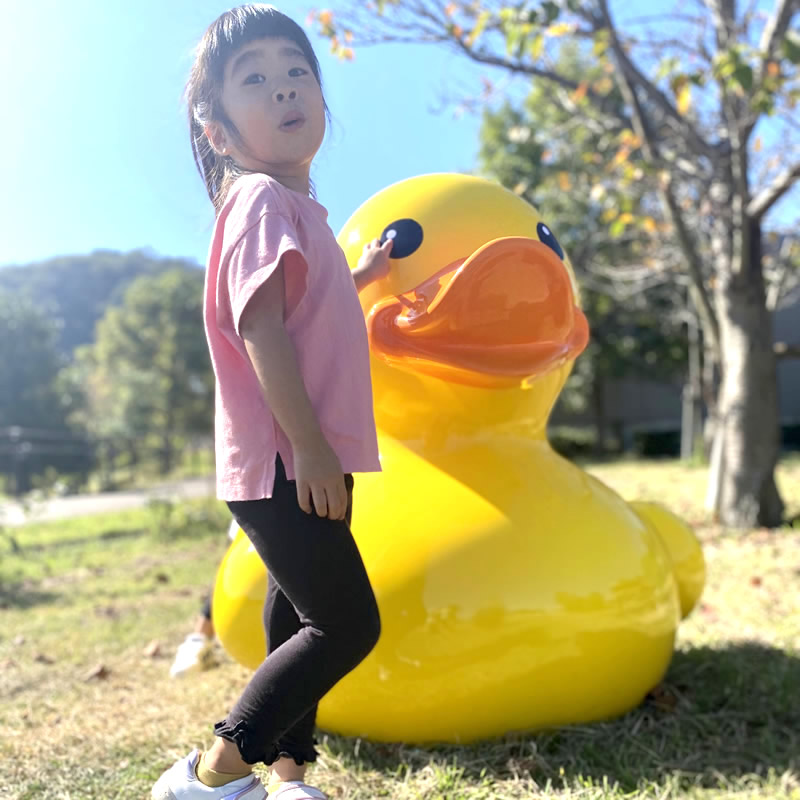 おおきな黄色いアヒルちゃん オブジェ 巨大 フィギュア お風呂