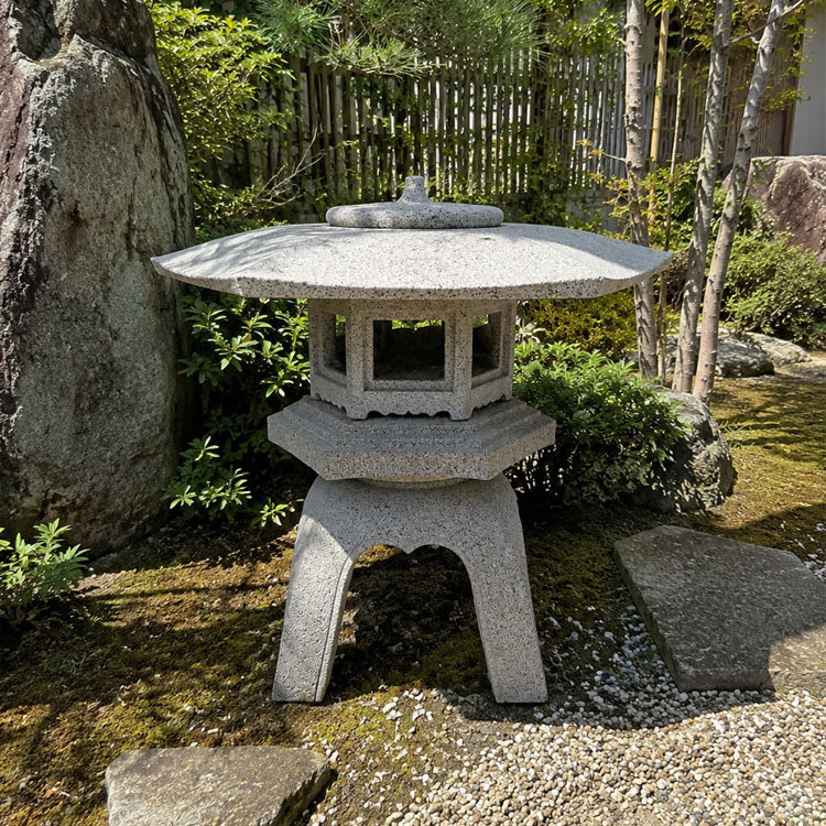 雪見灯籠 大型 美品 欠けなし 和風庭園用　石灯籠 t0525-2-0-1.jpg