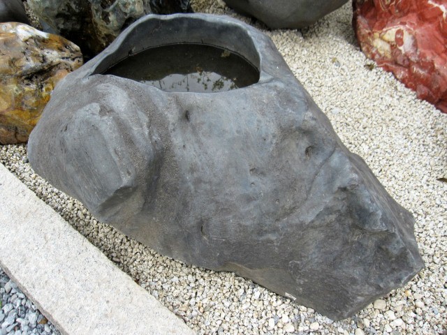 手水鉢