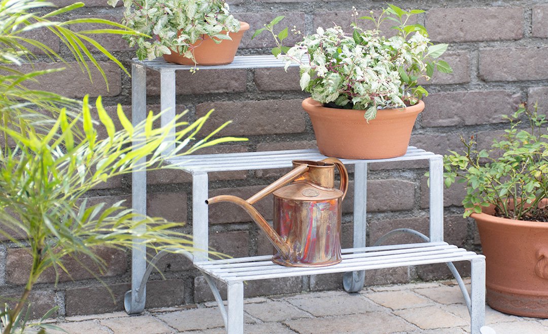 日本製 アイアン フラワースタンド 3段 ジンク ガーデニング 花台