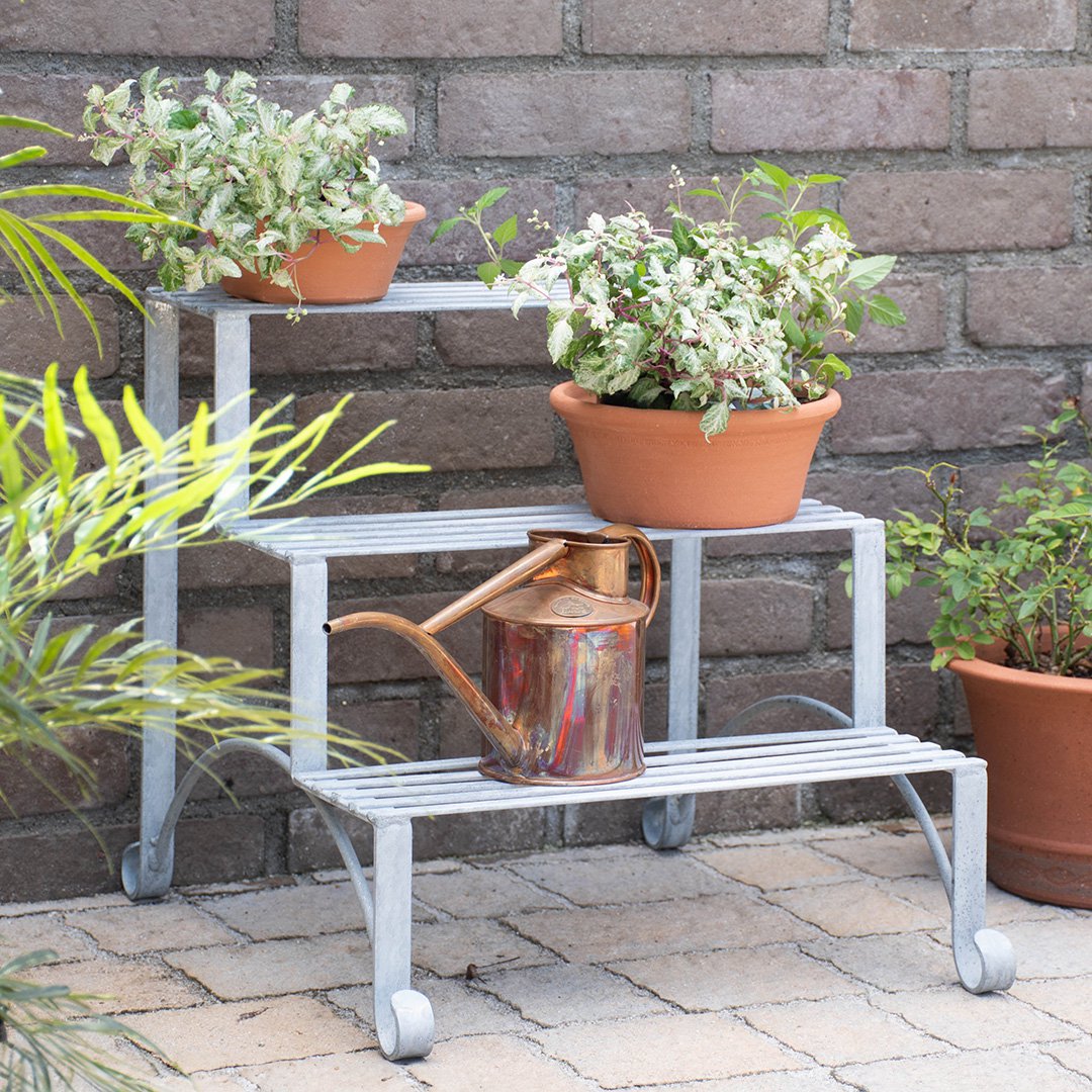 日本製 アイアン フラワースタンド 3段 ジンク ガーデニング 花台