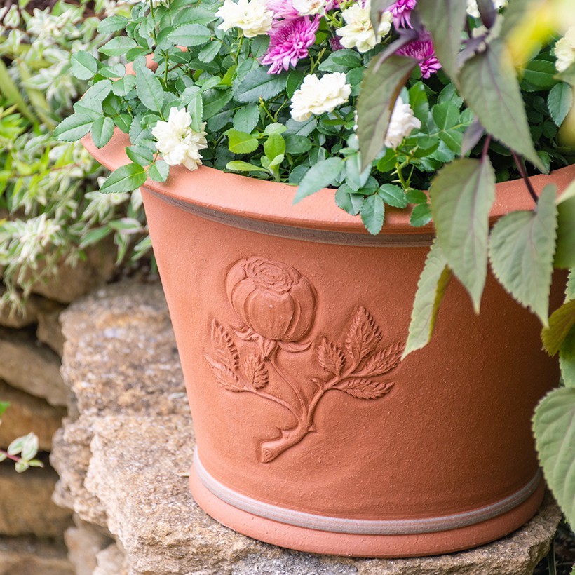 ウィッチフォード 植木鉢 エリザベス女王陛下 95th 誕生記念日 ポット 直径34cmサイズ Whichford Pottery : wf-996  : ガーデンマート Yahoo!店 - 通販 - Yahoo!ショッピング