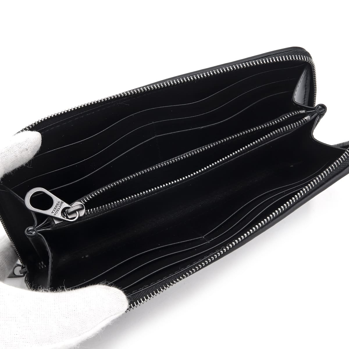 正規品美品✨BOTTEGA VENETA　ボッテガヴェネタ　財布黒ブラック829 BOTTEGA VENETA（ボッテガ・ヴェネタ） 財布 メンズ ブランド 長財布