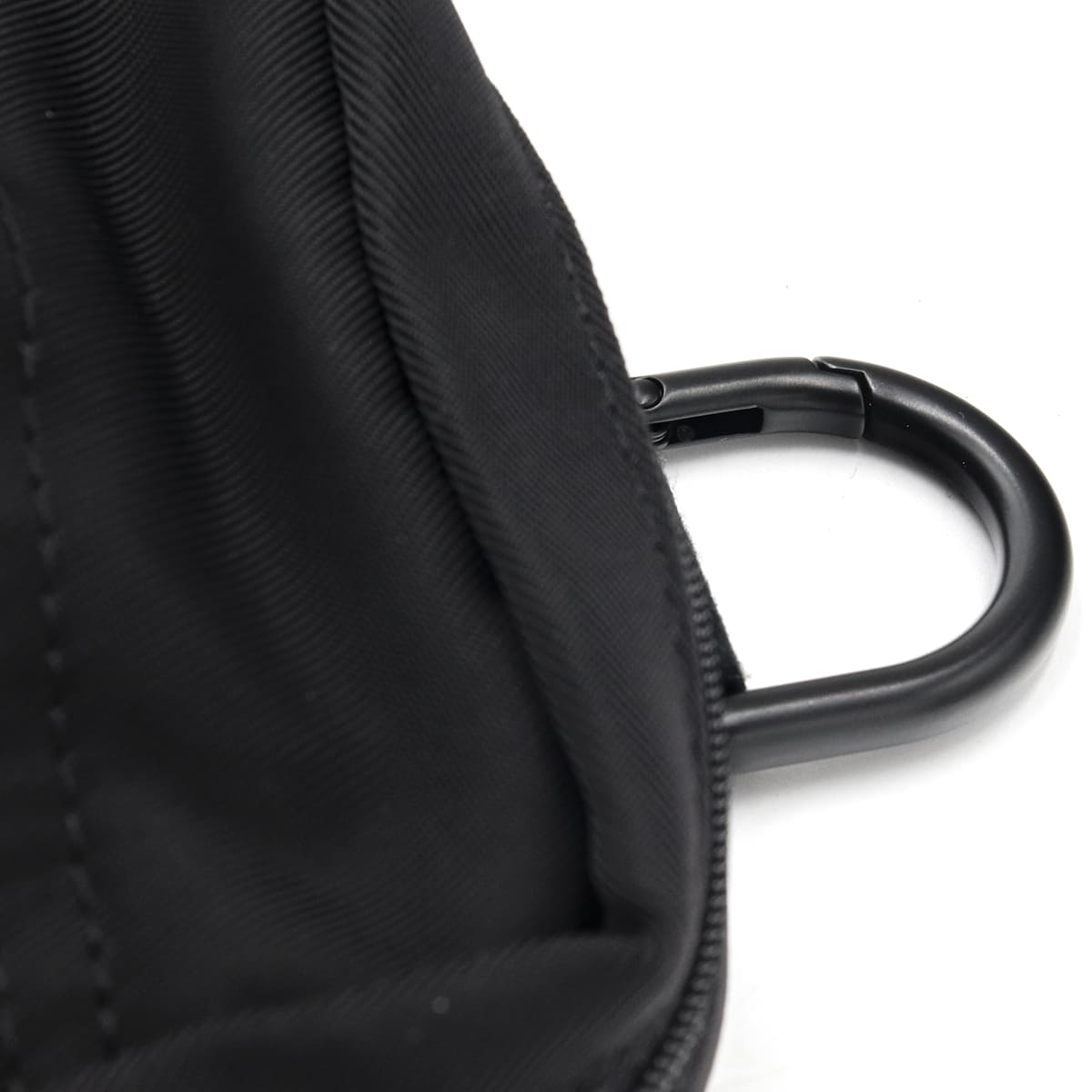 Calvin Klein CK カルバンクライン ショルダーポーチ BOLD LOGO NYLON