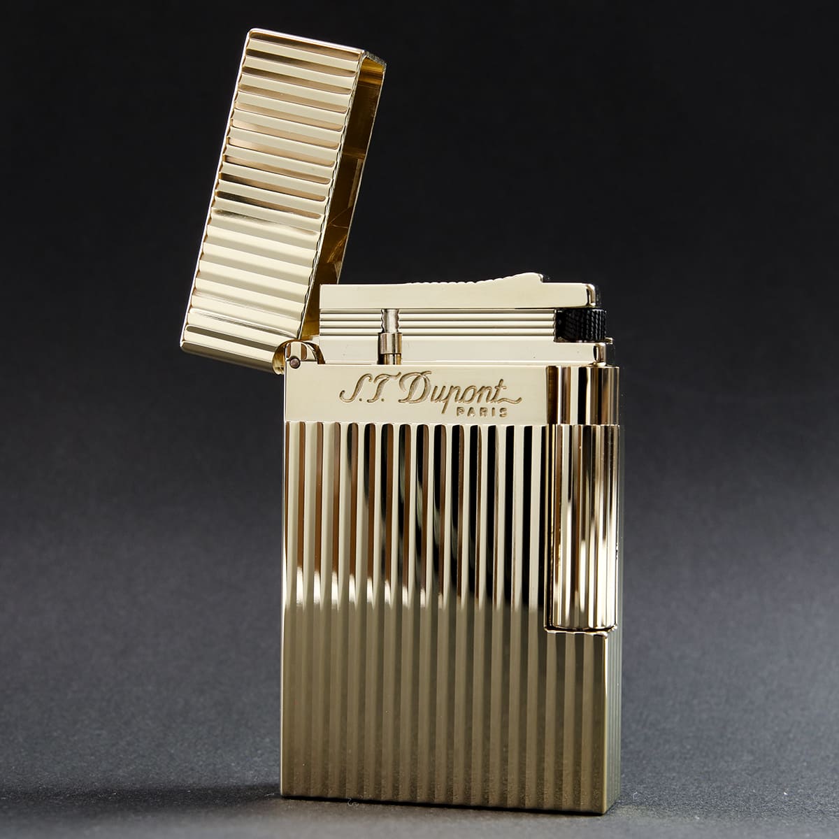 S.T.DUPONT（エス・テー・デュポン） エステー デュポン ライター 喫煙