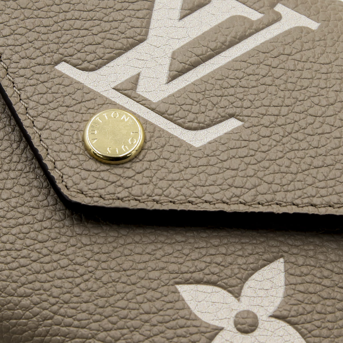 ルイヴィトン LOUIS VUITTON ポルトフォイユ ヴィクトリーヌ M81861