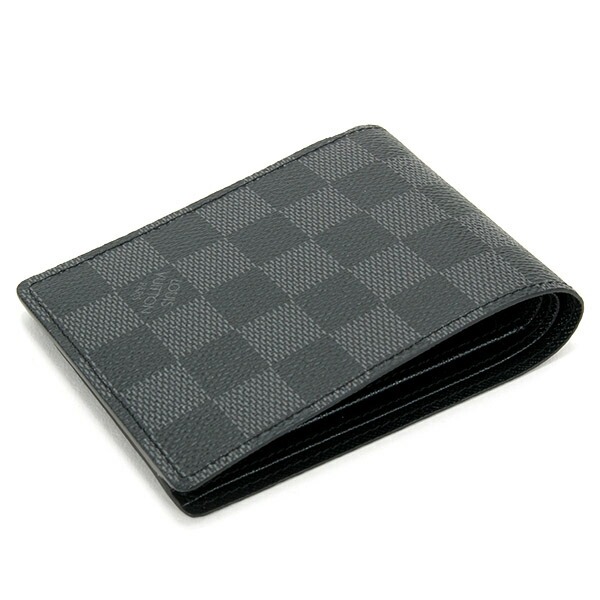 LOUIS VUITTON ダミエ 二つ折り財布　名前入り ルイ・ヴィトンのダミエを種類別に徹底解説！おすすめのバッグや財布