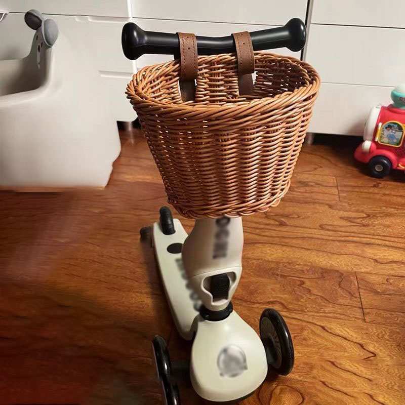 送料無料 前かご ラタンバスケット 自転車 前掛けカゴ 前カゴ ミニ バスケット キッズ 子供用 自転車 バランスバイク キックバイク キックボード |  | 01