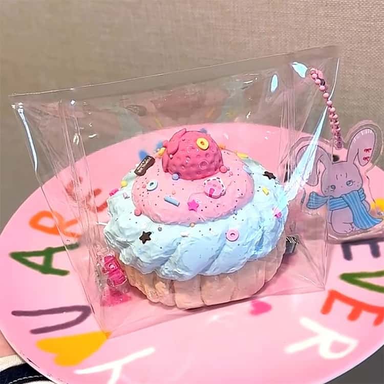 スクイーズ カップケーキ ぷにぷに 低反発 メロジョイ スクイーズ 大福 ケーキ ふわふわ おもちゃ 水感 感触 プッシュ ペタペタスクイーズ 握って |  | 01