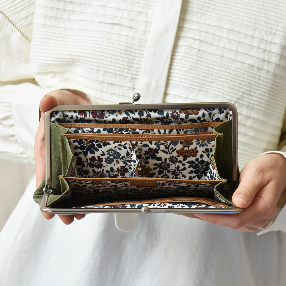 genten（ゲンテン） genten 43771 アンティーコ × LIBERTY 口金長財布