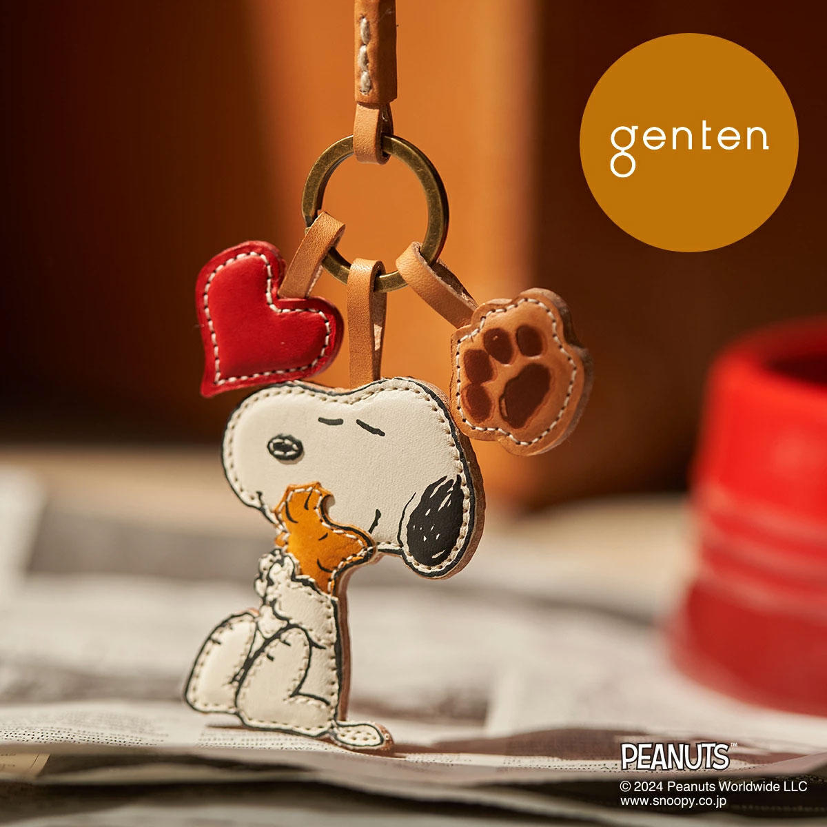 genten ゲンテン 46105 PEANUTS ワクワクチャーム Hug新作 革
