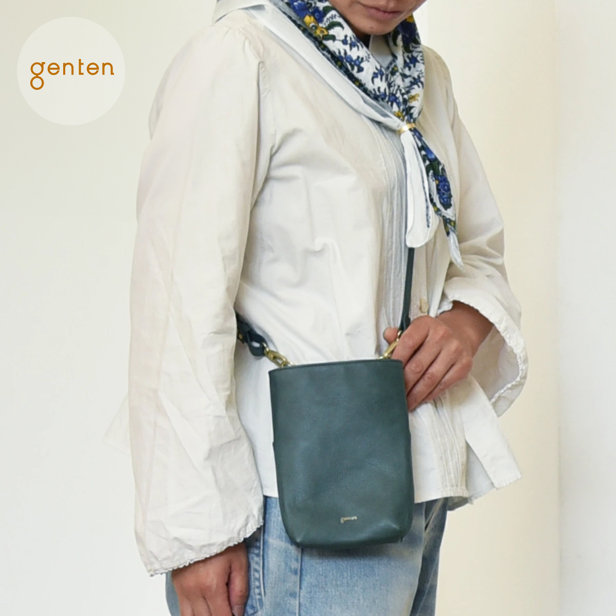 genten バッグ genten ゲンテン 49290 バッグ カーフ スマホショルダー 本革