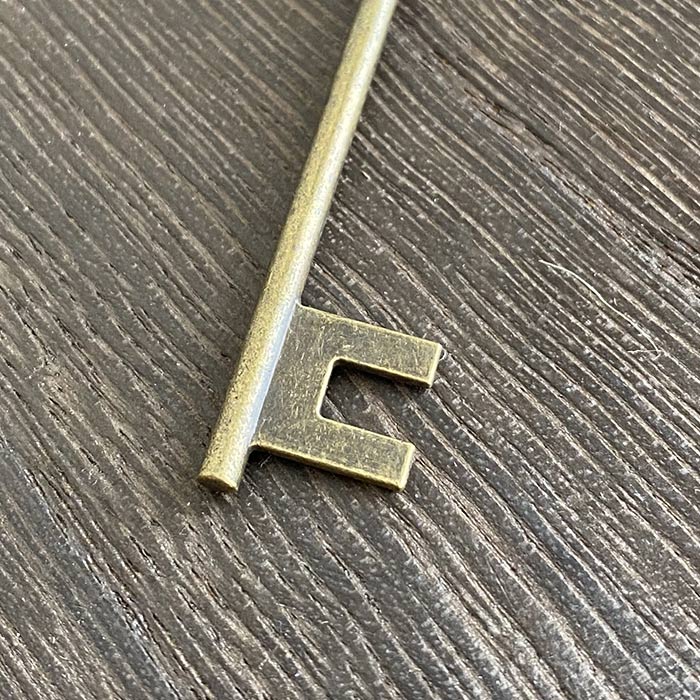 キーホルダー 鍵 キー アンティーク 古い ヨーロッパ 扉 おしゃれ