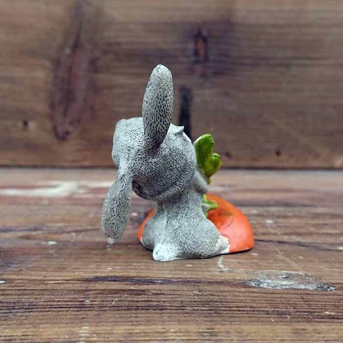 うさぎ ウサギ 兎 置物 インテリア 吸い込まれる 目 オーナメント 表情