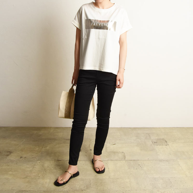 cloche（クロッシェ） クロシェ 箔プリント Tシャツ 半袖 レディース