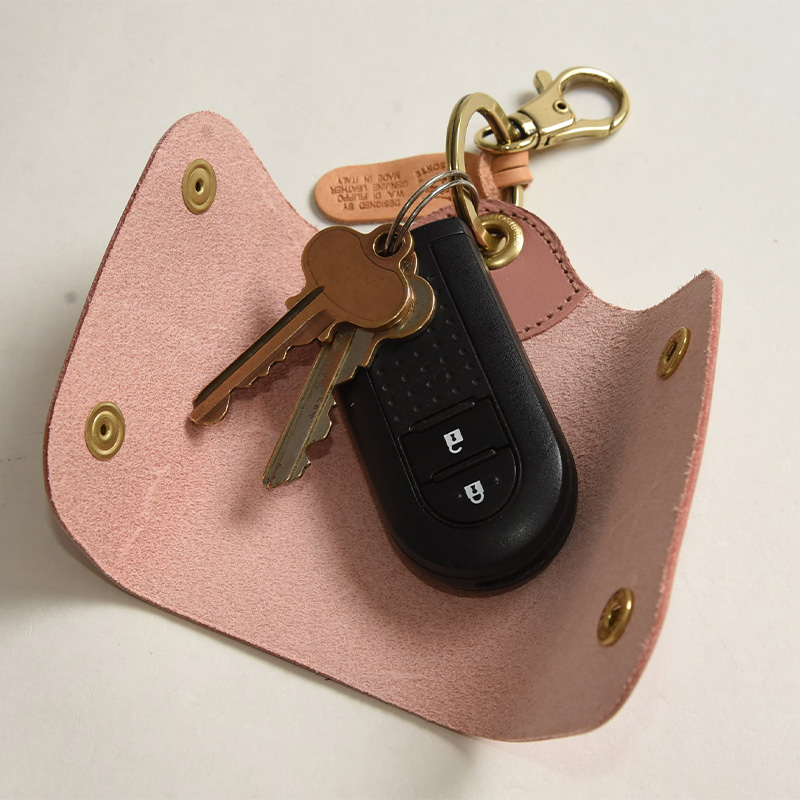 IL BISONTE/イルビゾンテ】KEY CASE リング型レザーキーケース