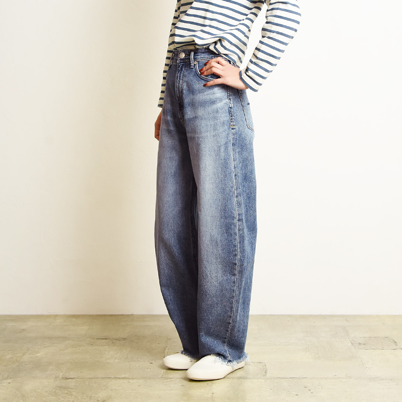 YANUK 2025春夏新作 ヤヌーク ローラ LAURA カーブテーパード
