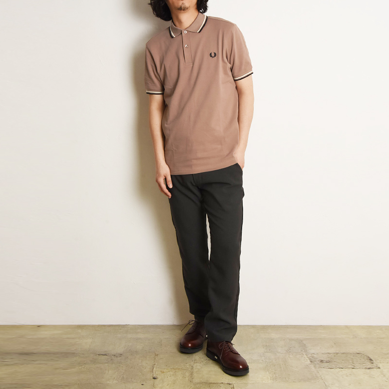 新品 タグ付き FRED PERRY ポロシャツ 半袖 L 赤 黒 バイカラー 楽天市場】レッド 赤（ブランドフレッド ペリー）（ポロシャツ