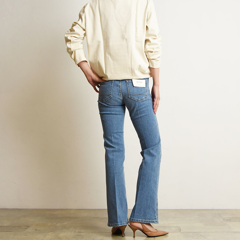 SOMETHING（サムシング） SOMETHING LISA FLARE リサ フレア ジーンズ