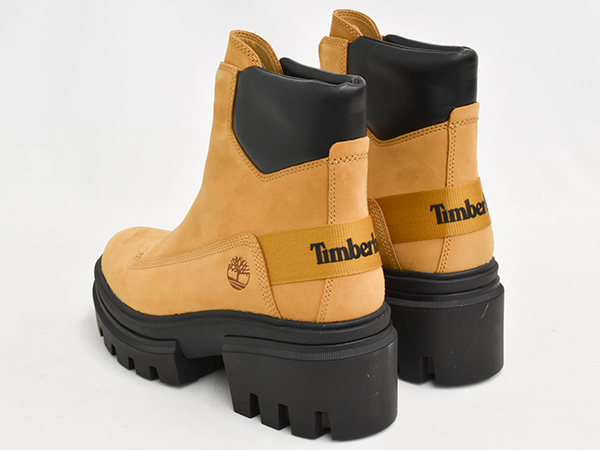 【 Timberland 】タン Everleigh フロントジップ ブーツ 