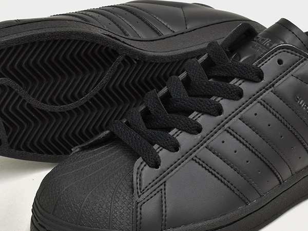 Adidas top superstar cblack