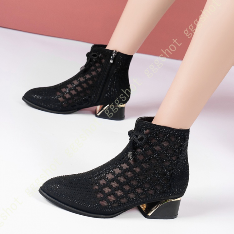ROBERTO CAVALLI ロベルトカヴァリ ブーツ シューズ レディース Ankle boots Black 通販 