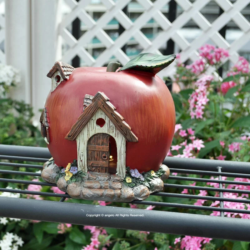 ライト付き 【りんごハウス】ぴったりな愛らしいりんごハウス ガーデン雑貨 アンティーク｜gift-angelo