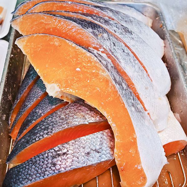 銀鮭 さけ 甘塩 切り身 ギフト 70g 10切れ セット 合計700g