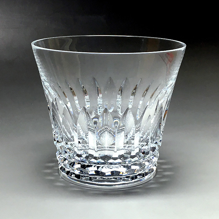 Baccarat 鯛の彫刻 ロックグラス 専用箱付き Baccarat 鯛の彫刻 ロックグラス 専用箱付き 工芸品