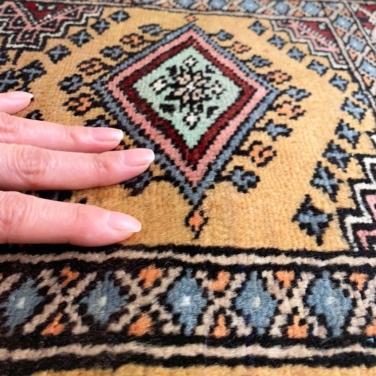 トライバルラグ　カーペット　ヴィンテージ 127x79cm トライバルラグ ヴィンテージラグ 手織り絨毯 カーペット