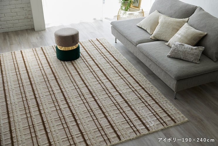 CHANEL　シャネルカメリアデザイン　ラグ　マット　198cm×173cm CHANEL シャネルカメリアデザイン ラグ マット 198cm×173cm