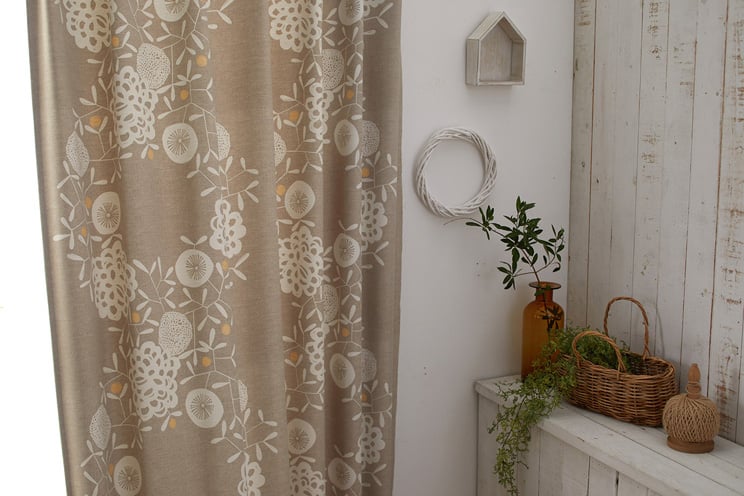 スミノエ 2級遮光カーテン デザインライフ HANAKAZARI ハナカザリ