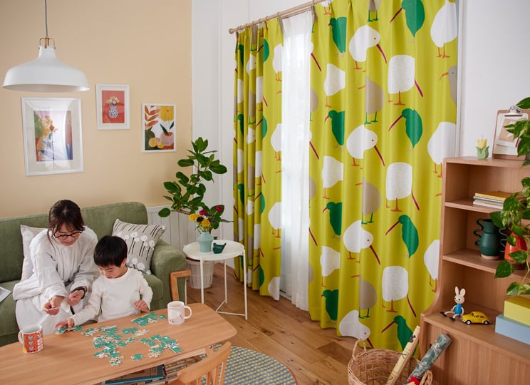 スミノエ 2級遮光カーテン デザインライフ TEKUTEKU KIWI テクテク