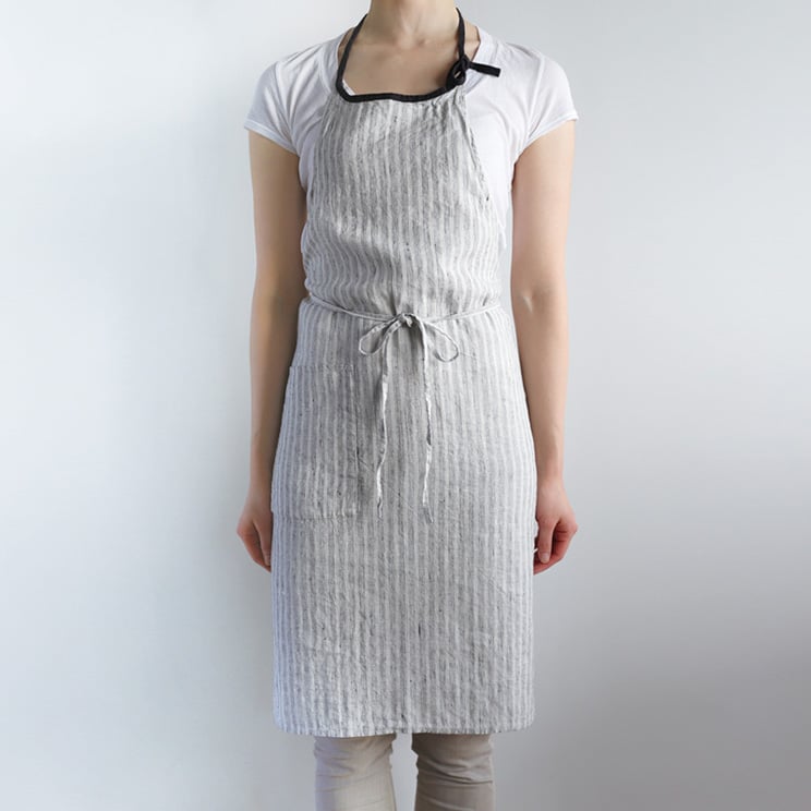 未使用タグ付き❇︎リーノエリーナ ミラ エプロン Lino e Linaリネン麻 Lino e Lina(リーノエリーナ) 通販 エプロン おしゃれ