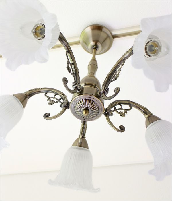 シャンデリア アイアン ガラス おしゃれ 5灯 アンティーク風 花型